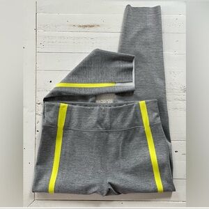 ZYIA ACTIVE High‎ Rise Grey With Neon Yellow 7/8 Leggings Size 8-10 Nwot